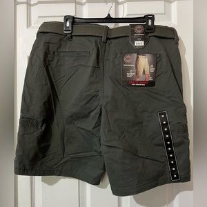 Mens cargo stretch shorts 10“ inseam